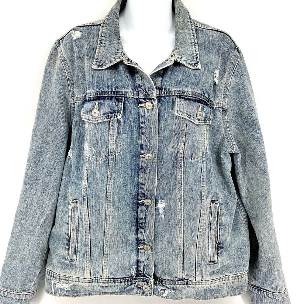 Old Navy Women's Denim Trucker Jacket Lightly Distressed Size XL